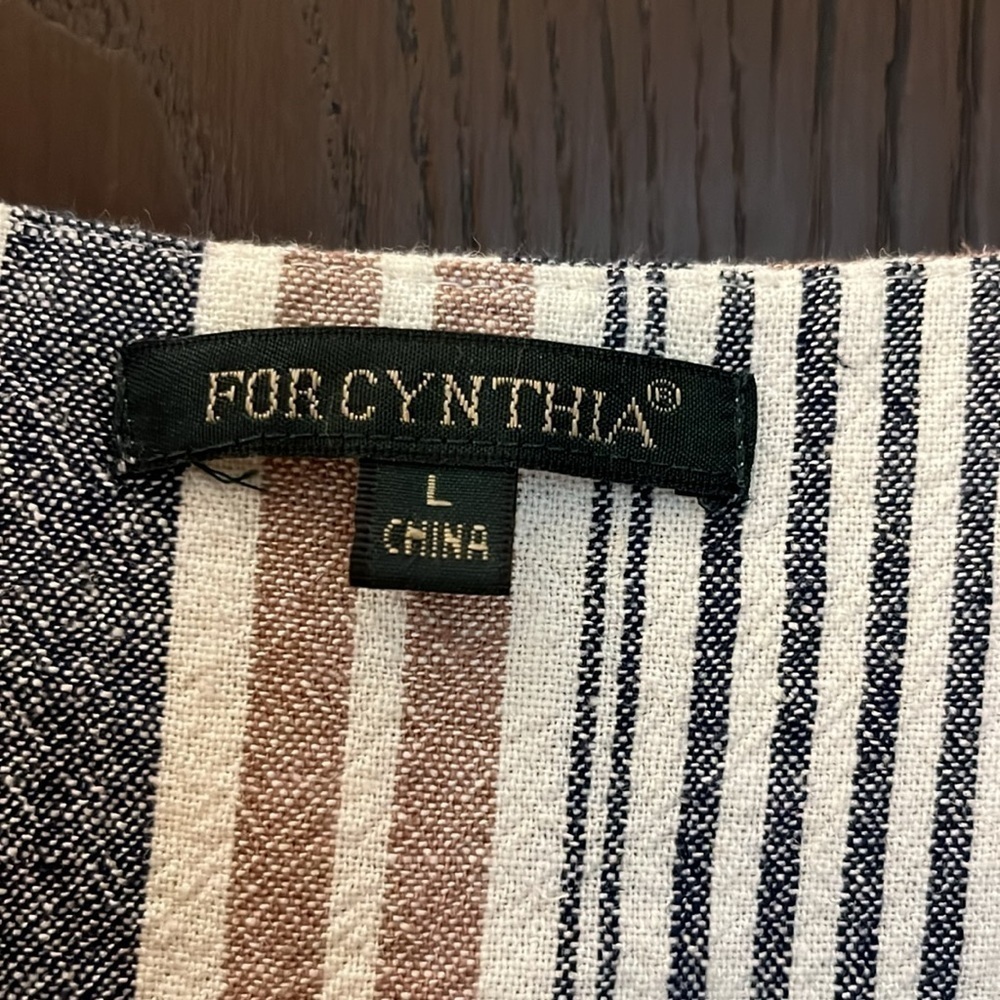For Cynthia part linen large sleeved top. Size Large. - Picture 2 of 11